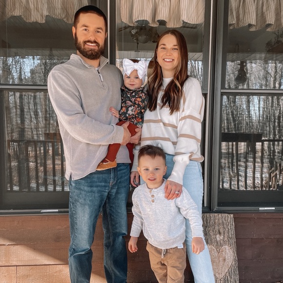 Meet your Posher, Bethany - Picture 3 of 6